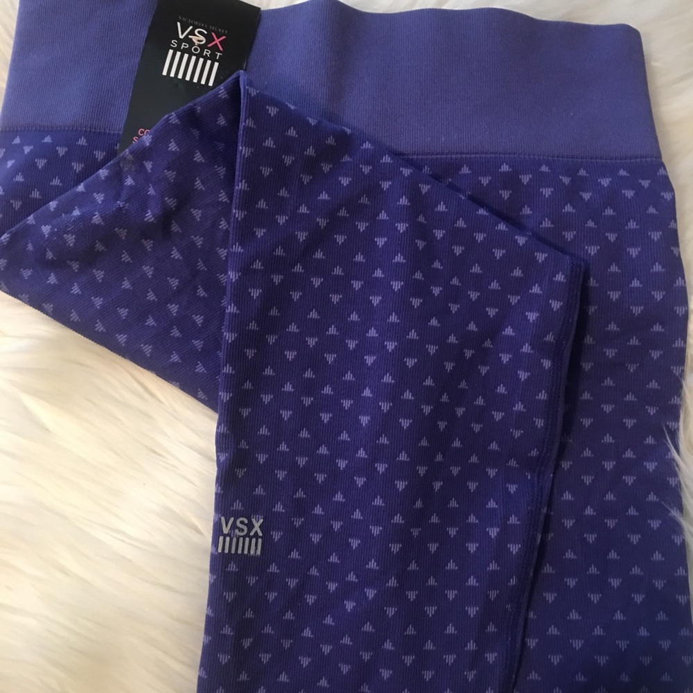 Victoria Secrets stretched leggings